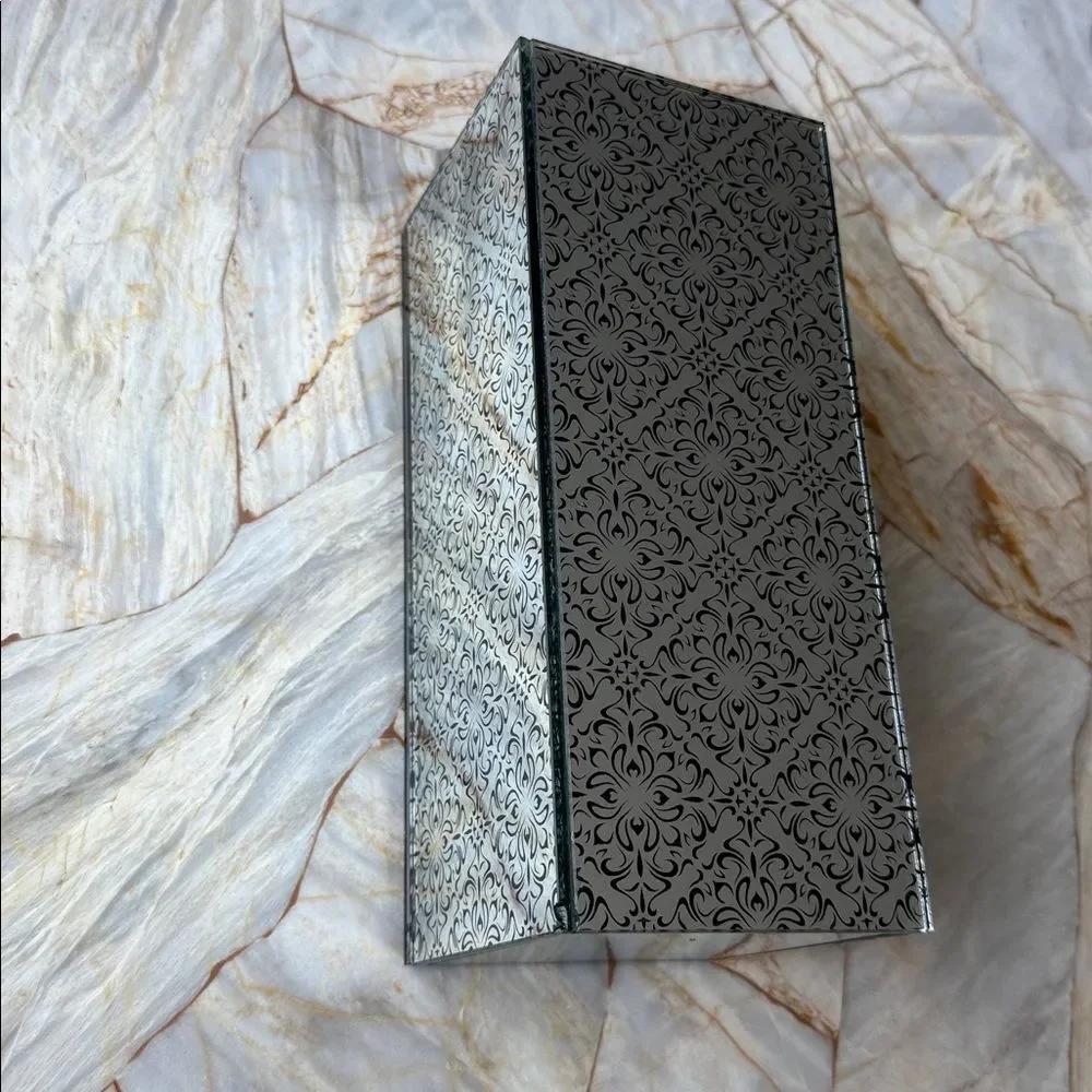 Mirrored Damask Filigree Glass Vase Rectangular Column Silver Black 10 Inch